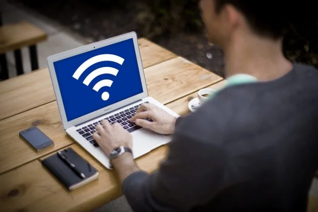 Você está visualizando atualmente WiFi Lento? Veja como aumentar a velocidade